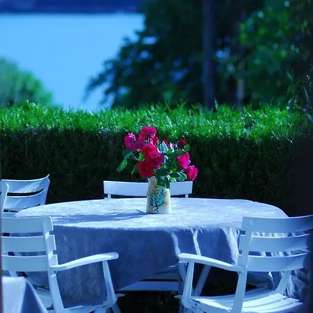 Hotel Logis La Charpenterie 3*