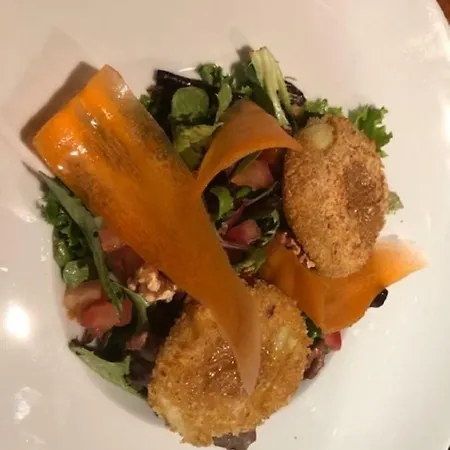 Hotel Logis La Charpenterie 3*