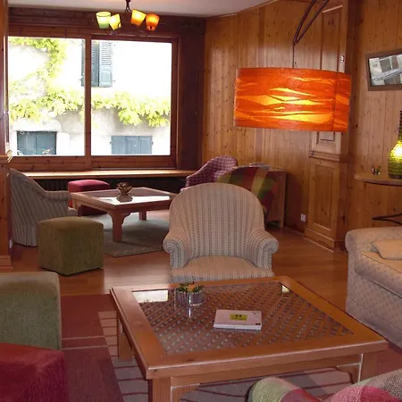 Logis La Charpenterie Hotel